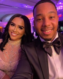 Jasmine Davis Instagram - 34th Annual “A Meal To Remember”🌹 Supporting @mealsonwheelsatlanta helping end senior hunger in Atlanta! #AMTR22 #theartofgiving Atlanta, Georgia