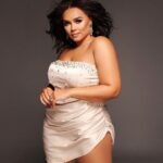 Jasmine Davis Instagram - Evolving ✨ @fashionnovacurve