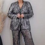 Jasmine Davis Instagram - Shimmering into the holidays like….🪩 Comment “LINK” to shop my outfit ✨ #liketkit #LTKmidsize #LTKstyletip #LTKHoliday #holidayoutfitinspo #midsize #holidayoutfits #midsizestyle #outfitinspo Atlanta, Georgia