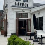 Jasmine Davis Instagram - have you ever been to @lapeersteak? If not, this is your sign. One of the best steaks I’ve had and the drinks are sooooo good😩 p.s. sorry for talking so close to the mic😭 #datenight #foodinatlanta #steakhouse #lapeer #foodie