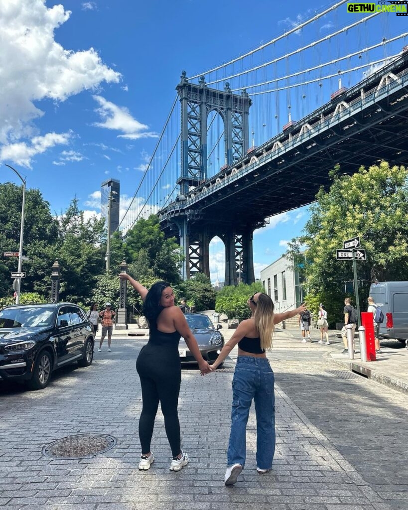 Jasmine Davis Instagram - mini recap of my travel tour (part 1)🗽 New York, New York