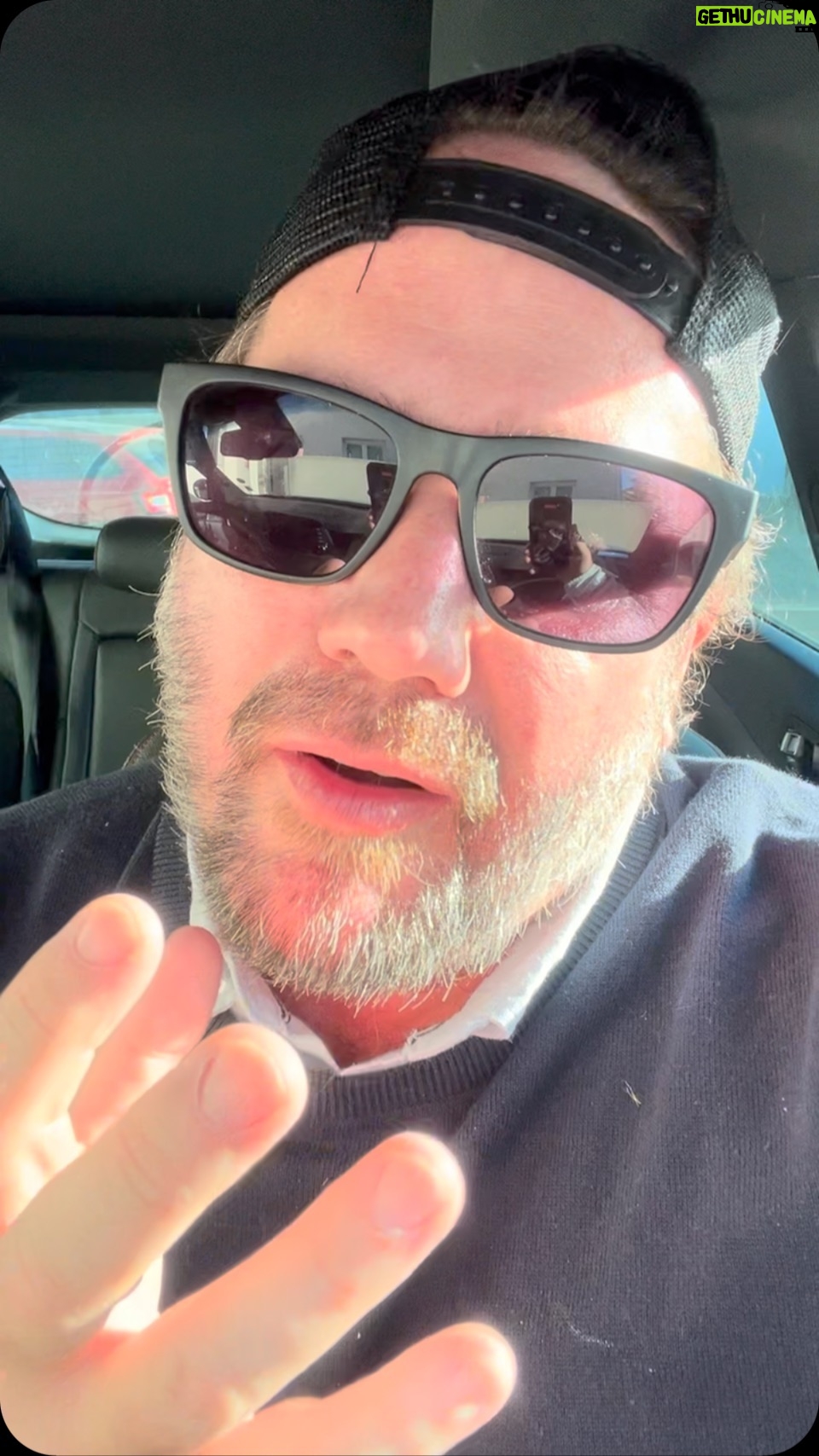 Jason Chicandier - 3.8K Likes - Le consentement !