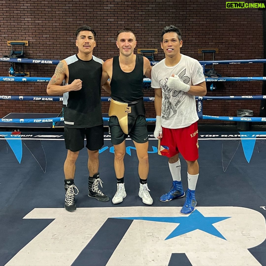 Jason Moloney Instagram - Great sparring tonight at the Top Rank gym in Las Vegas πΊπΈ Thank you to @javierpedrozaa7 and @arthurvillanueva56 for helping me prepare for war. Ready to make a statement! π