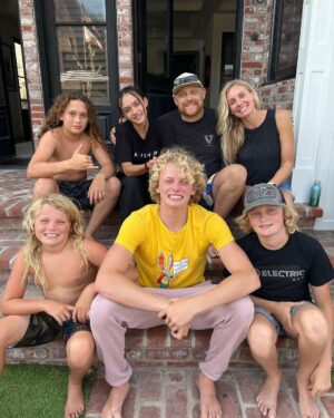 Jason Momoa Instagram - We wanted to get old together.  My heart is broken  I love you brother  we lost a great one  Live aloha everyone  kiss your Ohana squeeze them tight.  J