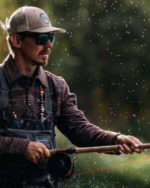 Jasper Pääkkönen Instagram - 🎣
.
.
.
.
#patagoniaflyfishing #visionflyfishing #superflies 
📷: @real_rastivo
