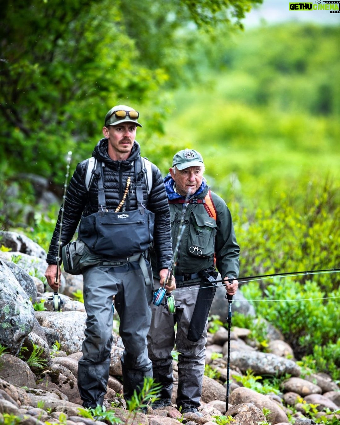 Jasper Pääkkönen Instagram - Hiking on the Russian tundra with a true legend of environmental responsibility, founder of Patagonia Yvon Chouinard. Photo: @theflyfishingnation / Tobias Park Location: @kola_reserve