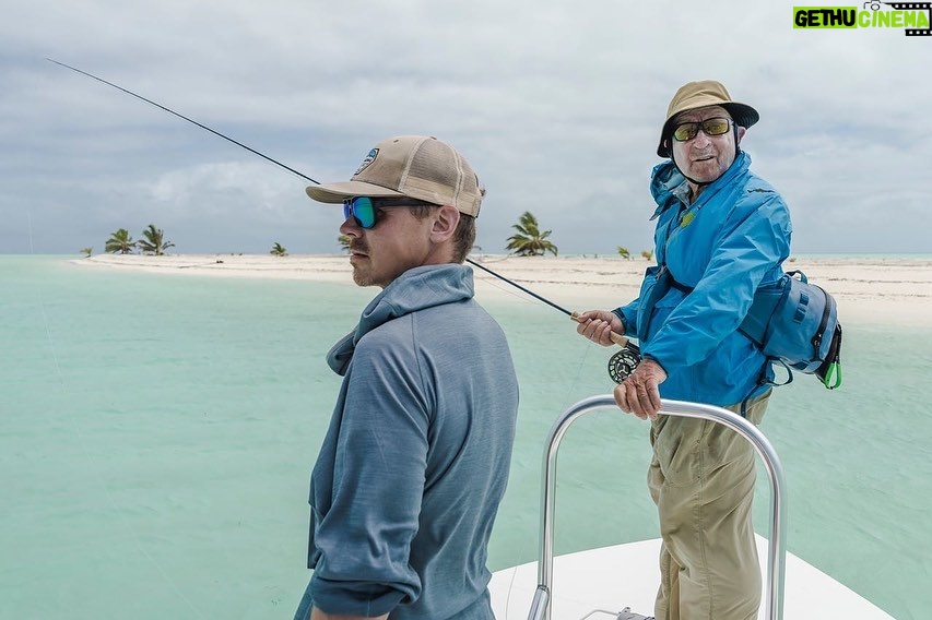 Jasper Pääkkönen Instagram - Fishing for indo pacific permit with two legends, Yvon Chouinard, a front-runner of environmental activism & founder of @patagonia and Alex Quatre, eagle eyed guide extraordinaire. Amazing times on Alphonse. . Photos by @brianchucky for @alphonsefishingco @bluesafariseychelles @keithroseinnesflyfishing @murrayc69 #permitonfly #alphonseisland #superflies