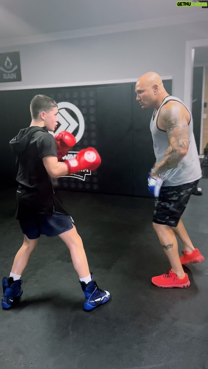 Javon Walton Instagram - Back on that grind w pops