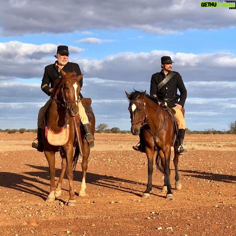 Jay Ryan Instagram - Having a break on set with @erik.thomson - The Furnace - releasing in OZ Cinemas December 10. 🐪 🐎