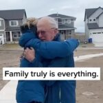 Jay Shetty Instagram - Leave a ❤️ below for this👇 What a special moment for these two 🥺 via @meg_mclachlan