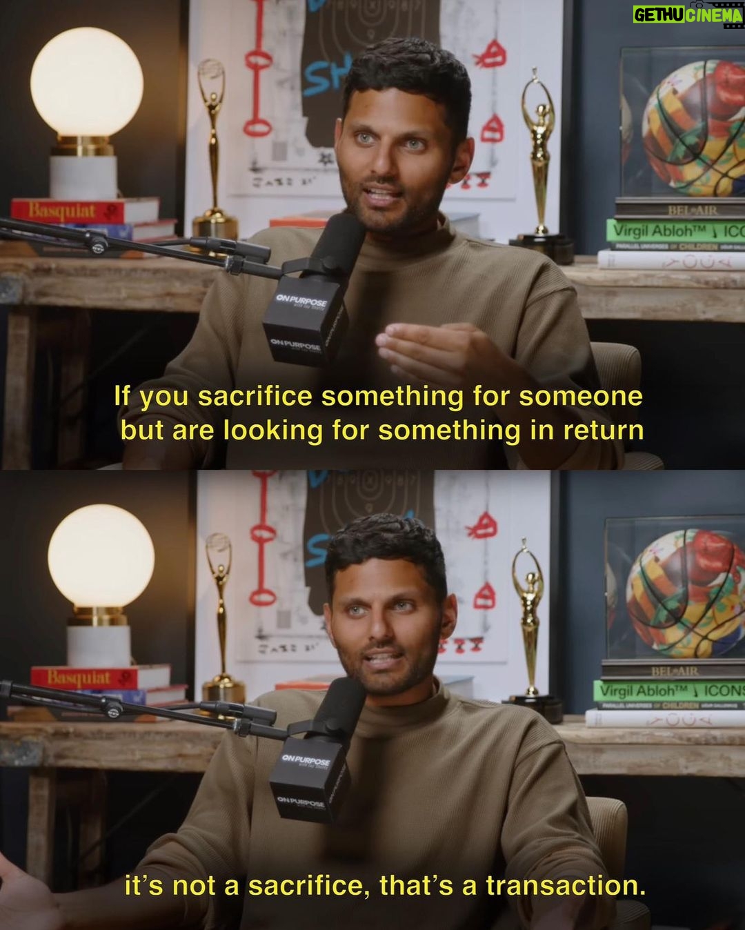 Jay Shetty Instagram - Leave a “YES” below if you agree👇 Sacrificing something for someone is not a sacrifice if you’re looking for something in return. That’s more of a transaction 🧾