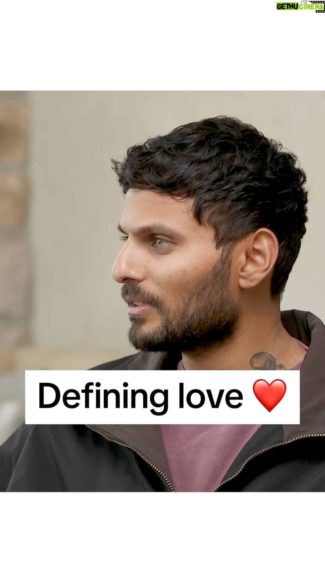 Jay Shetty - 395.7K Likes - How are you defining love? Everyone will have their own version of the word but it’s so important we’re clear on what this heavy word means to us before we start using it in a new relationship ❤️
Clipped from my talk with @edmylett