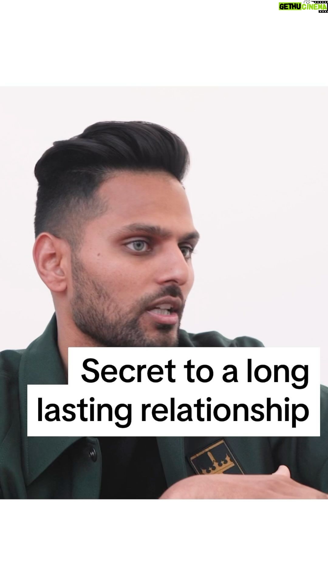 Jay Shetty Instagram - Leave a “YES” below if you agree👇 The truth is that every relationship is going to have conflict. And this is something we need to prepare for while the relationship is going well in order to avoid a blowout fight later ❤️ This is something I learned while reading books from @gottmaninstitute