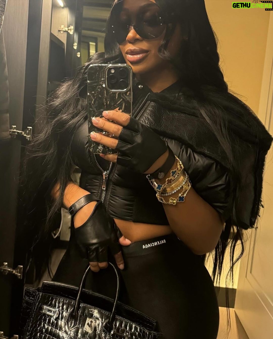 Jayda Cheaves Instagram - Picture me dressed in black.. they calling me Miss Mary Mack London, United Kingdom