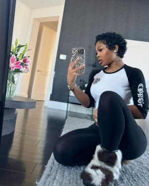 Jayda Cheaves Instagram - The big chop ✂️ so obsessed