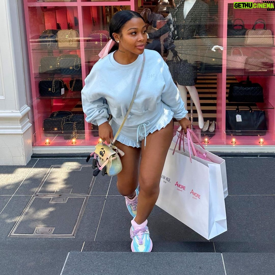 Jayda Cheaves Instagram - Ur daily dose of outfit inspo 表参道