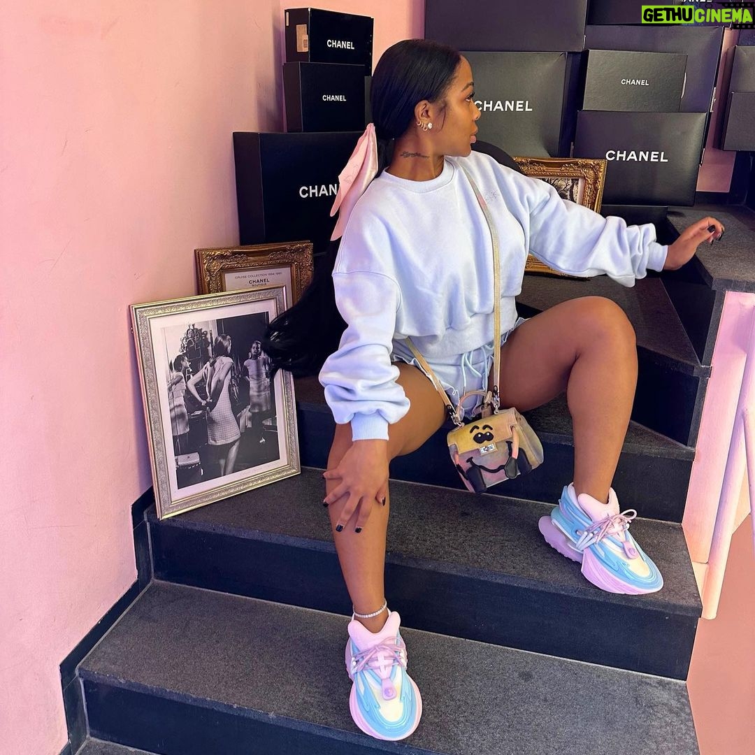 Jayda Cheaves Instagram - Ur daily dose of outfit inspo 表参道