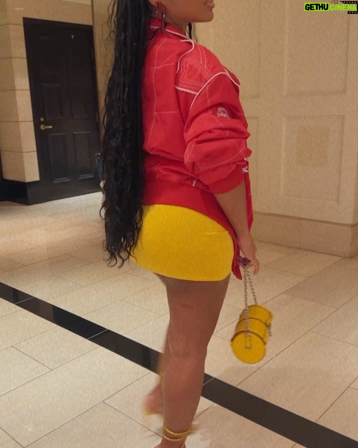 Jayda Cheaves Instagram - A pretty lil thanggggg🌶️ Dress @prettylittlething Los Angeles, California