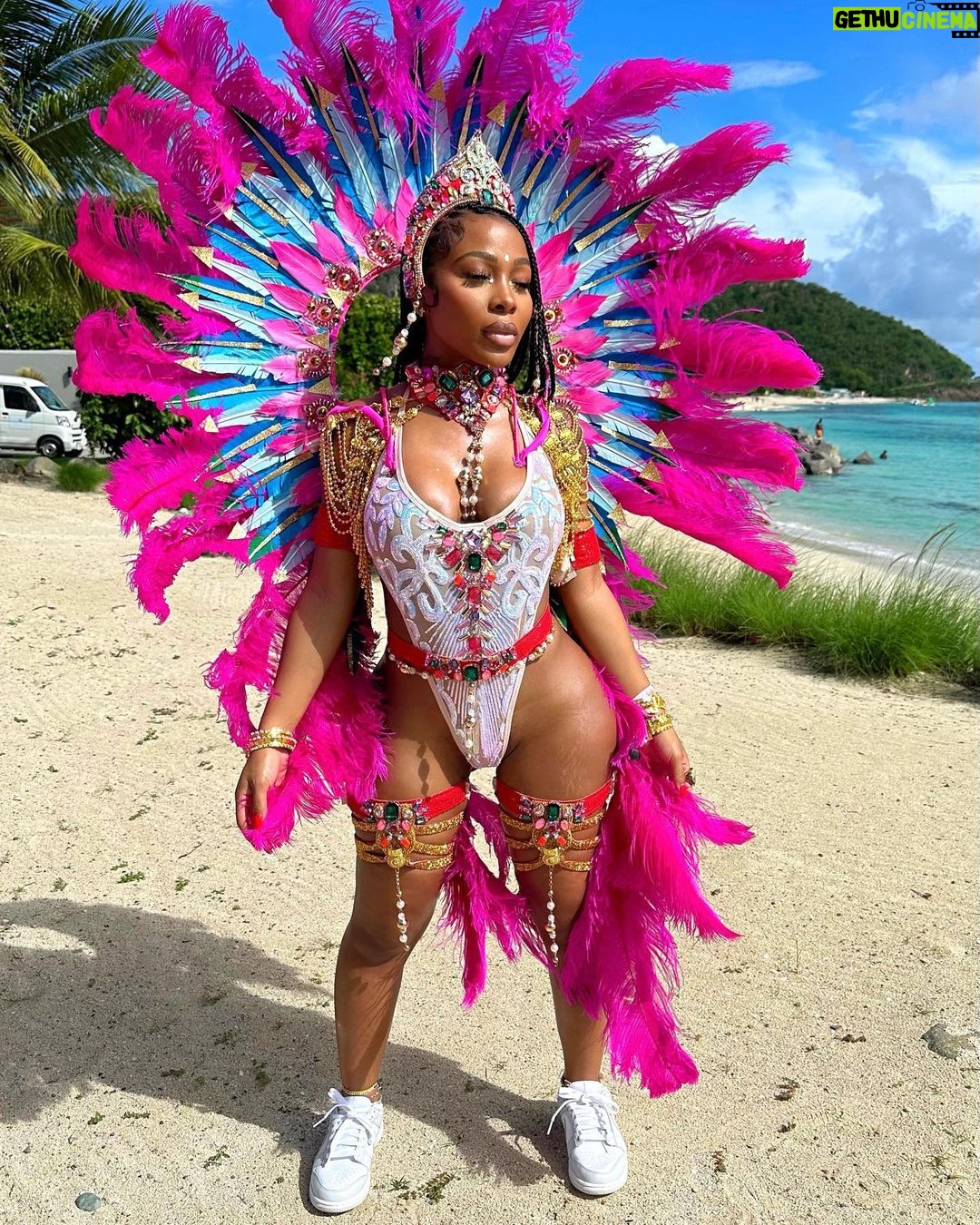 Jayda Cheaves Instagram - It should cost a billion to look this good ✨ Antigua e Barbuda