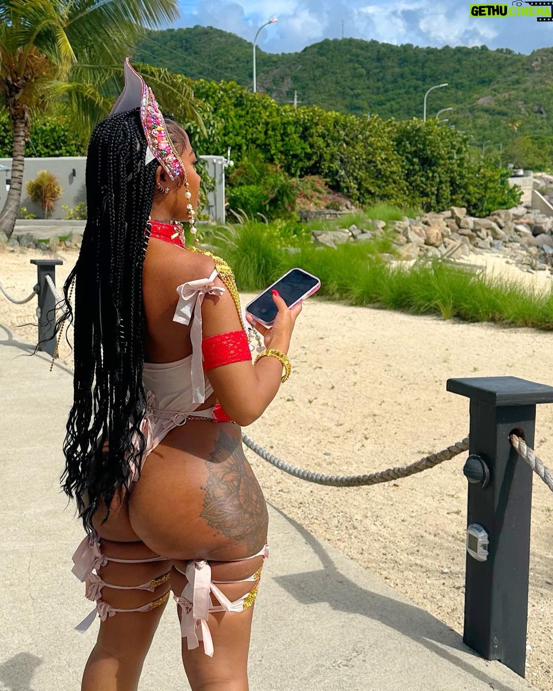 Jayda Cheaves Instagram - It should cost a billion to look this good ✨ Antigua e Barbuda
