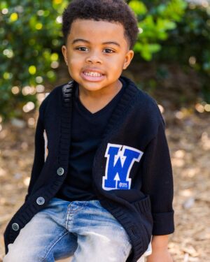 Jayda Cheaves Instagram - My big boy 💙 i literally cannot his school pics came out so cute 😍😍😍 @loyalarmani like where does the time go?