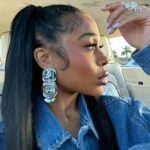 Jayda Cheaves Instagram - Walk in the room like God sent me☘️ Miami, Florida
