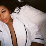 Jayda Cheaves Instagram - Just dropping by to say hi | 2:14AM