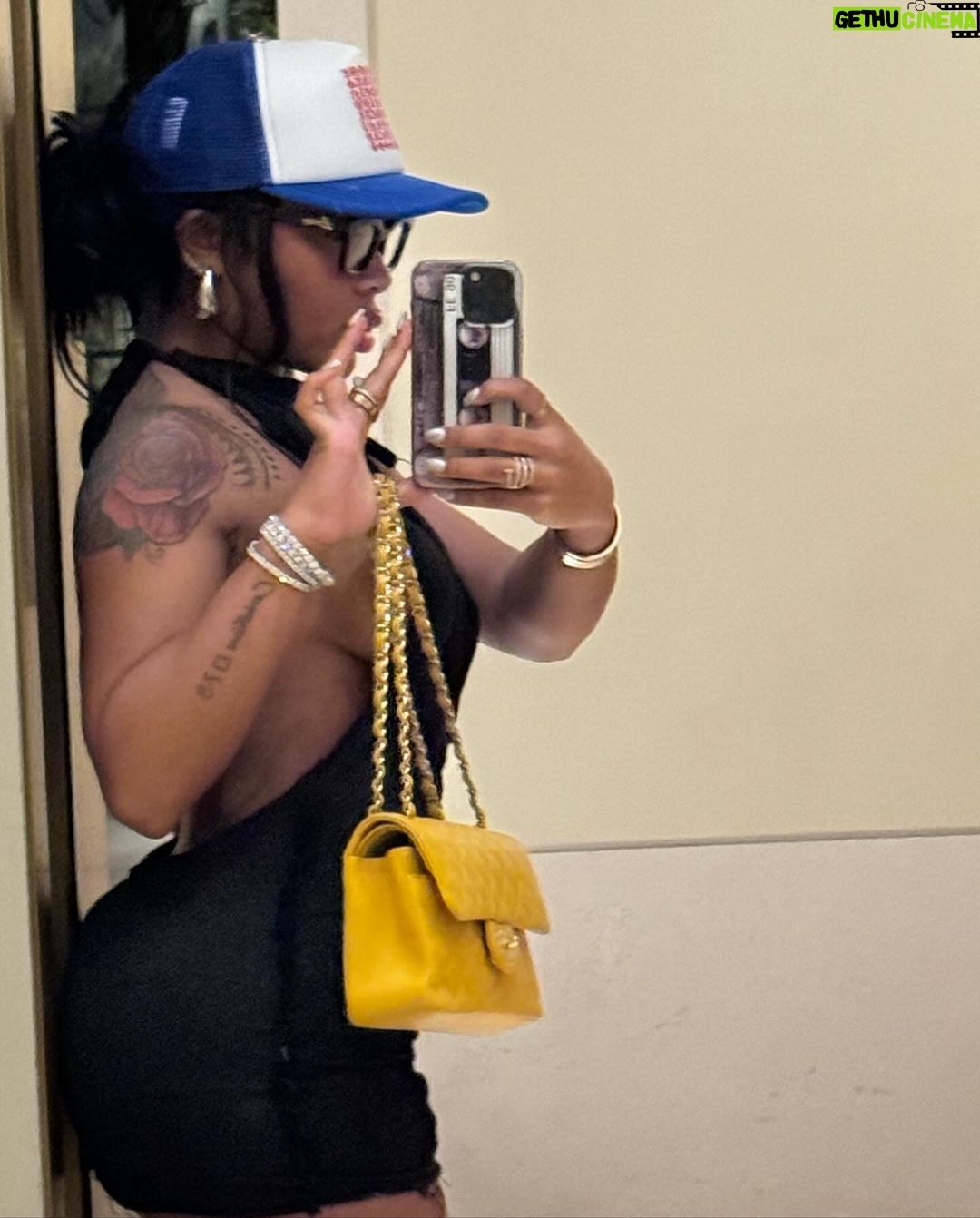 Jayda Cheaves Instagram - 24 hrs in Skyami 💋 Skyami, FL