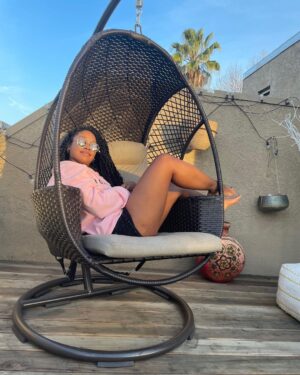 Jazz Raycole Instagram - Patiently waiting for summer ☀️