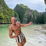 Jean-Claude Van Damme Instagram – Hey guys 👋🏼 Greetings from Thailand 🇹🇭 #jcvd #vandamme #thailand #vacation #love #sport