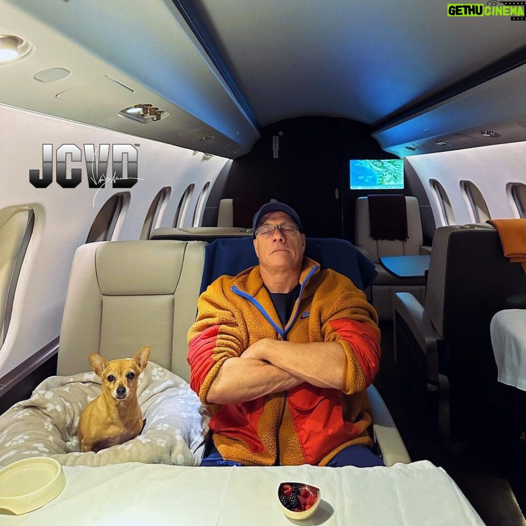 Jean-Claude Van Damme Instagram - On my way too…guess where😉✈️#jcvd#jeanclaudevandamme #plane #travel #fun #friends