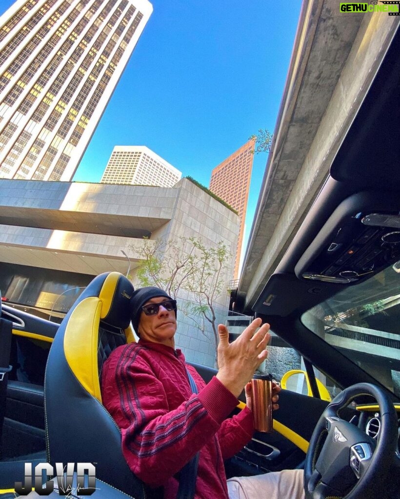 Jean-Claude Van Damme Instagram - LA vibe 🏙️ #jcvd #jeanclaudevandamme #losangeles #enjoy #travel #love