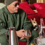 Jean-Claude Van Damme Instagram - 🎶 ☕️💕 #paris #jeanclaudevandamme #jcvd #coffee #miusic #fun Paris, France