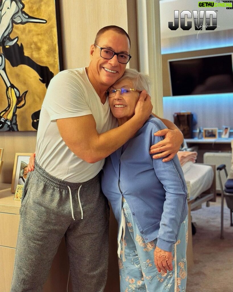 Jean-Claude Van Damme Instagram - I’m blessed to have both of you 👨‍👩‍👦❤️ #jcvd #vandamme #family #love #parents #goodvibes