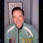 Jean-Marc Généreux Instagram - 🔥 QUELQU’UN A UN MESSAGE POUR VOUS… 🔥 Ouverture de la billetterie demain à 10 heures ! Soyez au rendez-vous 🤩