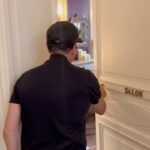 Jean-Marc Généreux Instagram - Je vous présente L’hôtel & Spa @hotel_labaronnie , un endroit unique sur l’île de Ré, situé à quelques mètres du port de Saint-Martin de Ré, de la plage et de pleins d’endroits à visiter. Après une semaine bien remplie, je profite d’un séjour enchanteur dans une atmosphère de détente dans un lieu idyllique. Et ça #Jachete GRAVE ♥️ #labaronnie #hotelcollection #boutiquehotel #sudouestdelafrance #hotellabaronnie #villabaronnie #lebar1721 #cinqmondes #iledere #destinationiledere #hotel #luxe #bar #concerts #ete #fete #life #summerchill #france Île-De-Ré, France