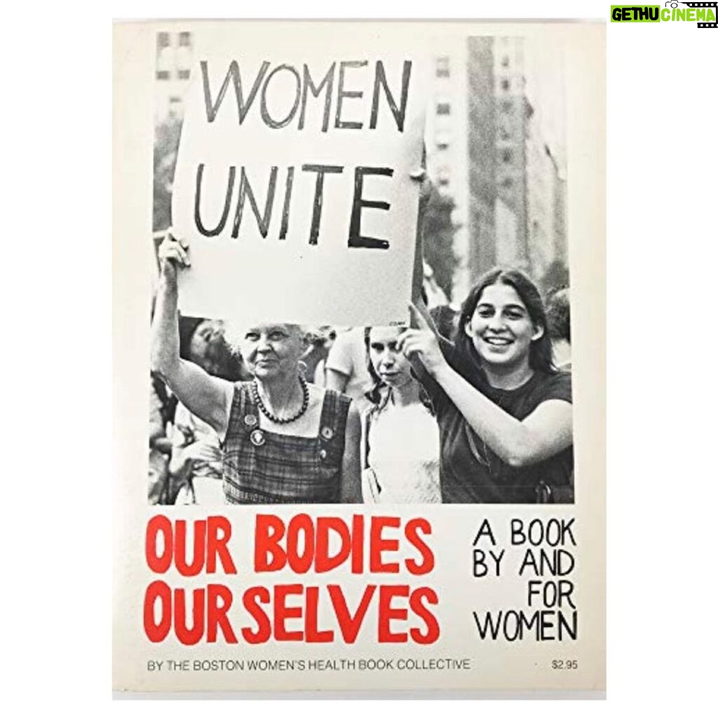 Jeanne Tripplehorn Instagram - On the last day of Women’s History Month let us not forget...⁣ ⁣ Written by women for women, the book OUR BODIES, OUR SELVES was published 48 years ago this month. It changed the women’s health movement, inspired women to take full ownership of their bodies and was one of 88 books selected by the Library of Congress for the 2012 exhibit “Books That Shaped America.”⁣ ⁣ And my mother gave it to me!⁣ ⁣ #womenshistorymonth #ourbodiesourselves #biglove @hbomax @chloessevigny #ginnygoodwin