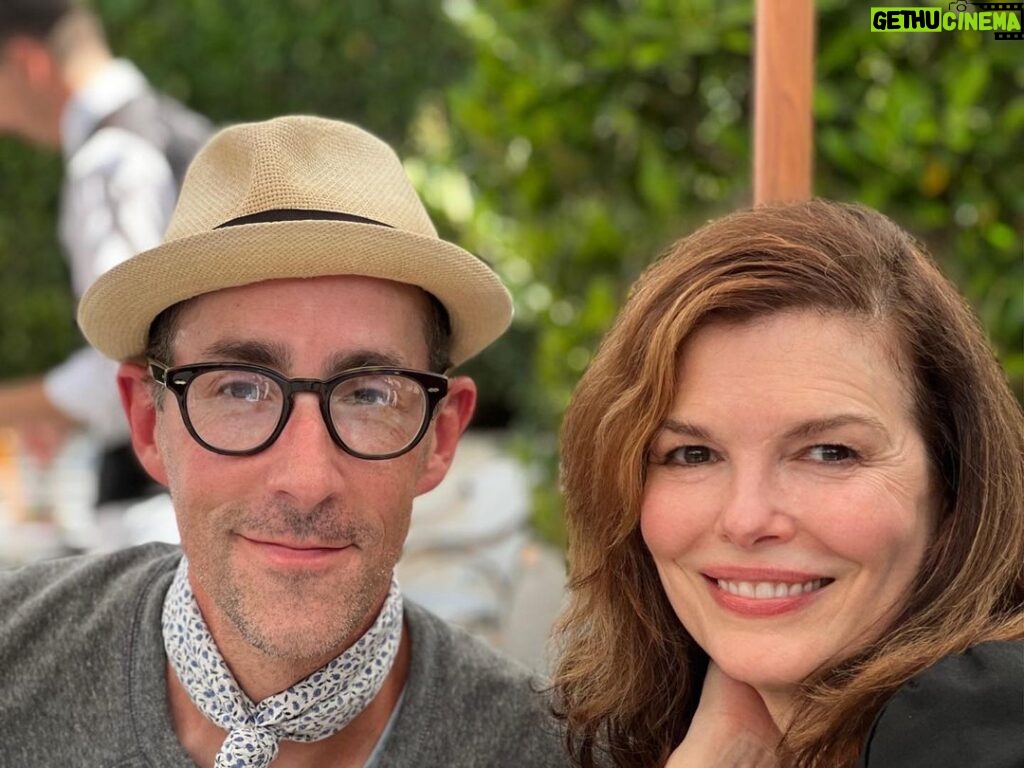 Jeanne Tripplehorn Instagram - Lunch with a great Tulsan this week. Jeff Martin, president of @magiccitybooks. Could have spent forever talking with him about books, this crazy new world, my beloved hometown and the bright future. Los Angeles, California