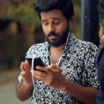 Jeevan Mammen Stephen Instagram - #brandcollaboration സപ്ലിയുള്ളവർ വെറും നിഷ്കുകളാണ് 🥺, ചൂഷണത്തിന് ഇരയാക്കപ്പെടുന്നവരാണ് 😩. അവരെ ശരിയായ പാതയിലേക്ക് നയിക്കാൻ എത്തിയിരിക്കുന്നു Entri Elevate കോഡിം​ഗ് കോഴ്സുകൾ 😎. #SupplyOruBharamalla #EntriElevate So mention that supply chunk in the comments below.