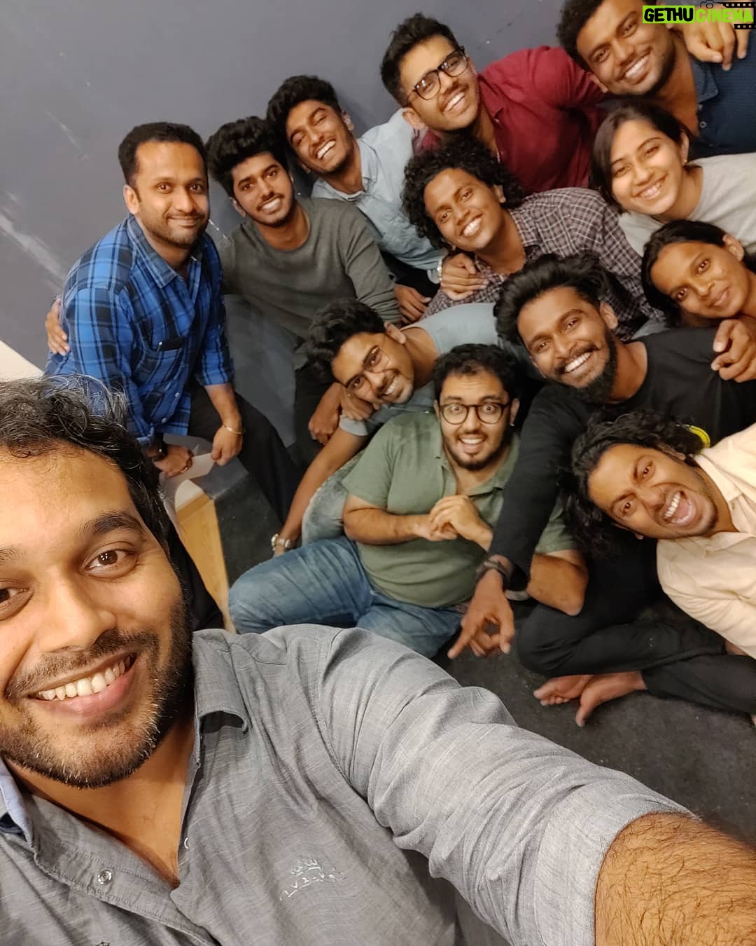 Jeevan Mammen Stephen Instagram - Familia ♥️ #karikku #funtimes #workhard #playhard #familia #justkarikkuthings