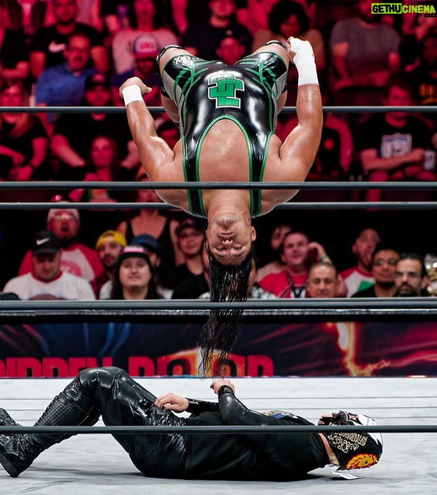 Jeffrey Cobb Instagram - 🔥Jeff Cobb / Forbidden Door 2 / Toronto, Canada . . . . 📷 @scottlesh724 #jeffcobb #njpw #unitedempire #njcup #aew #allelitewrestling #newjapan #forbiddendoor #newjapanprowrestling #新日本プロレス #newjapancup #touroftheislands #hawaii #hawaiistagram #olympian #suplexparty #suplex #teamsplx #splx #プロレス #splxプロレス Scotiabank Arena