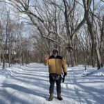Jeffrey Cobb Instagram - Happy belated New Year to you all…. Stay safe and be warm… until then, enjoy me freezing in Hokkaido! #JeffCobb #AdventuresOfThatBrownGuy #HappyNewYear #Snow #Hokkaido #RestAndRecovery #VacationStay #AdventuresInJapan🇯🇵 NIDOＭ