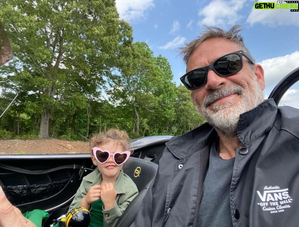 Jeffrey Dean Morgan Instagram - Man… my mistress here. Just can’t NOT smile driving her! Kids as obsessed as I am. I’ve wanted a cobra my entire life. Had a photo of one on wall of childhood bedroom. Now? Well? I walk out to garage and stare. Nothing more fun on these Georgia backroads. @backdraft_racing makes one hell of a vehicle. @earthmotorcars and @trevor.i.lewis thank you guys for putting this all together for me. It was a long haul, but so worth it! Can’t tell you how much I appreciated the time, or how much we love this car! Even @hilarieburton can’t hide her smile! (It kills her to like it!) also… thanks for the kicks @fkc_mooneyes_spain!! Y’all have a great week. I’m gonna go drive. Xojd