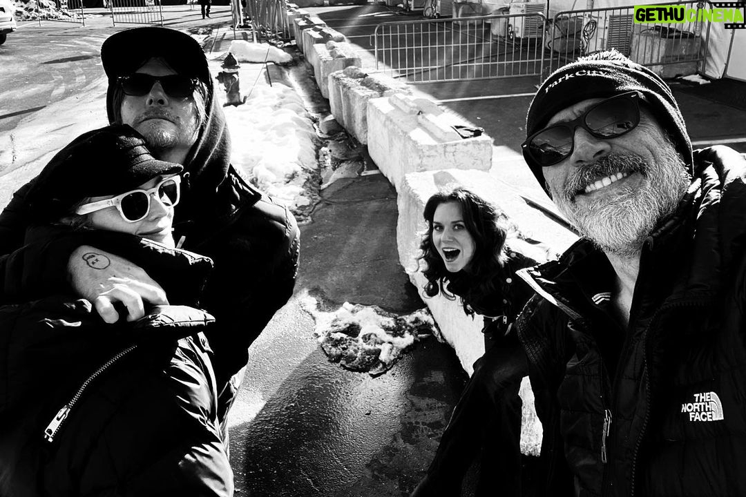Jeffrey Dean Morgan Instagram - Sundance 2020 @amc_tv @amcthewalkingdead congrats to cast and crew of #unclefrank we LOVED it. #alanball is amazing.
