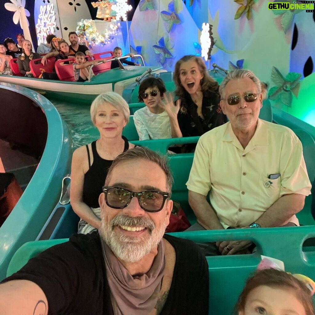 Jeffrey Dean Morgan Instagram - few things in life cooler than experiencing @disneyland with your kids, except maybe experiencing with grandparents who we’ve not seen since pre-pandemic. Gus hadn’t been since he was younger than George, and this was her first trip ever. Two days, and every ride later… still all cried leaving magical kingdom, and each other. I can’t thank the good folks @disneyparks enough. No words other than magical. Big shout out to our Disney guide, and now official family member, Nick. As Gus said… “uncle Nick is an angel!” To my dad and Kath… THANK YOU. For everything. Kids really missing grampa and nana… so are @hilarieburton and I. We love you. Rest of y’all?? If any chance to go to happiest place on earth this holiday?? Can’t recommend enough. Took us 10 years to get back… that’ll never happen again! George ready right now! Big love y’all. The Morgan’s. #disneylandholidays #disneylandchristmas