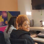 Jeirmarie Osorio Instagram - #Tbt Un poquito más de esta semana. Fui tan feliz contando sobre mi proyecto. 🥹 ¡Ahí vamos! 🤞🏾 Y la última foto, los enamorados… 😩 ¡¡Les mando amorrrrr y que tengan buen descanso Hoy!! Btw… ¿Ya oyeron los Remixes? 😎 ¿Qué les parecen? Está en todas las plataformas digitales. 😚 Bogotá D.C, Colombia