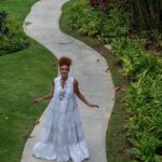 Jeirmarie Osorio Instagram - Embracing the natural flow of life… ✨ Estoy amando esta colaboración con @puresouldesign Gracias por ese día tan hermoso mi Sylma. Hermoso equipo 💛 #Repost @puresouldesign ・・・ "Embrace the natural flow of life in our sustainably chic linen maxi dress, as you connect with your inner peace and spirituality ✨🌿 #BohoChic #SustainableFashion #FindYourZen" . . ph @lustforgood hm @ingridtruepeople model @jeimyosoriooficial
