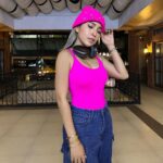 Jelai Andres Instagram – Magjojowa na sa 2024!!!! Eme! 😂Happy New Year miloves! Love you all (Swipe left) 

#jelaiandres @di_fam #happynewyear