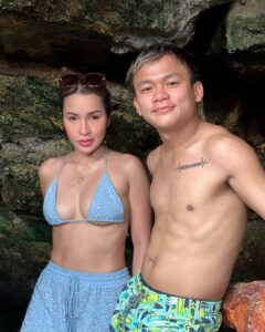 Jelai Andres Instagram - PARAMIHAN NG PANDESAL! Watch na ng CEBU Adventure ng mag besprend! Gabi na, tumawa kanaba? Nood na! Kalalapag lang sa aking YT channel! Visit na dun! Labyu all #jelaiandresvlogs