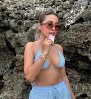 Jelai Andres Instagram - When in Cebu 🖤 (swipe left) 

#JelaiAndres